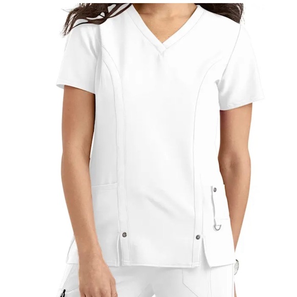 Dickies 2 pocket white scrub top - Picture 1 of 4